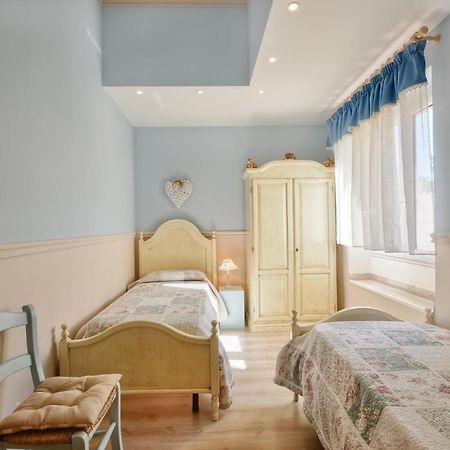 אגרופולי La Bouganville Holiday House מראה חיצוני תמונה